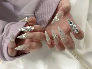 ネイル Nailsalon SKiのネイルデザイン