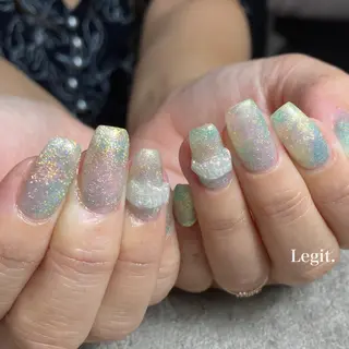 ネイル Legit nail salonのネイルデザイン