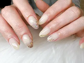 ネイル ECLAT エクラ所属・寺山 千鶴のネイルデザイン