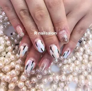 セミロング R NAILSALONのネイルデザイン