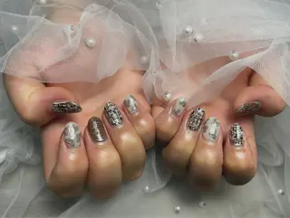 ネイル Nherb所属・佐藤 友里絵のネイルデザイン