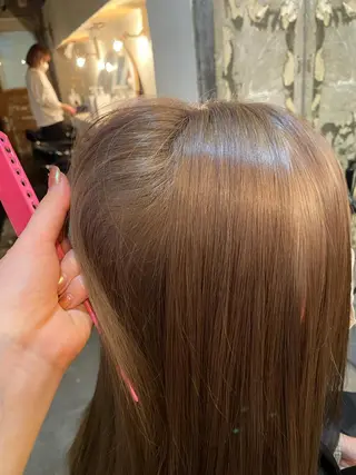 セミロング カラー お任せヘア☘️☘️ 及川渚のヘアスタイル