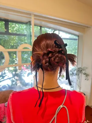 ロング カラー ヘアアレンジ タイトボブ個性派カラ ーAKANEのヘアスタイル