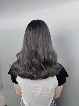 ロング ベージュ/グレージュ 🧸あやか/表参道のヘアスタイル