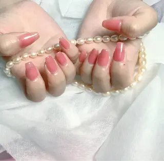 ネイル pink ladyサロン所属・べ にのネイルデザイン