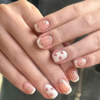 ネイル Iris  Nail所属・akige akigeのネイルデザイン
