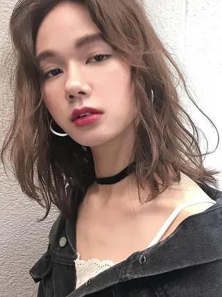 ミディアム 🌼U24 ヘアデザインラボのヘアスタイル