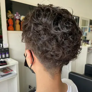 パーマ メンズ シンヤヘアーズ 泉大津本店のヘアスタイル