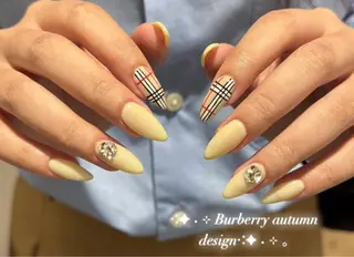 ネイル One HINATAのネイルデザイン