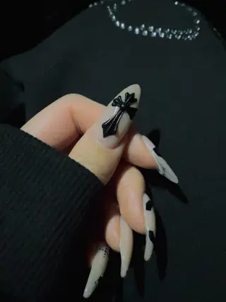 メンズ ネイル MINAMI໒꒱ Y2K、韓国ガーリーのネイルデザイン