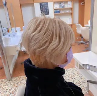 ショート 竹野 実優のヘアスタイル