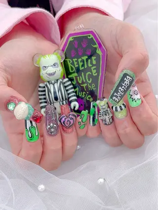 ネイル 五十嵐 美智のネイルデザイン