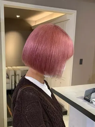 ショート カラー 顔まわり/レイヤー/ 透明感/まいな🥨のヘアスタイル