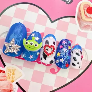 ネイル MignonReve ♡EIMI🌈のネイルデザイン