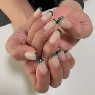 ネイル 奈良 智子のネイルデザイン