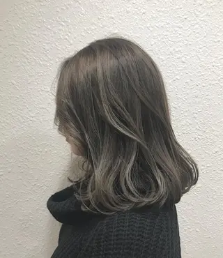 ロング カラー she2.shinjuku所属・takumi Hのヘアスタイル