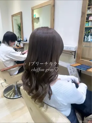 ロング カラー ブリーチなしカラー RURI🩵のヘアスタイル