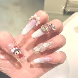 ネイル 岸本 みなみのネイルデザイン