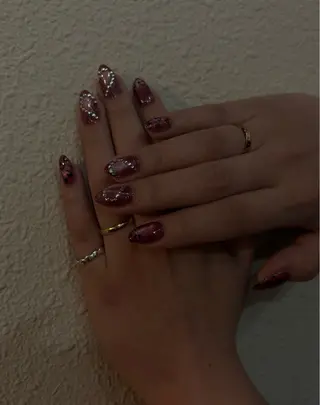 ネイル Fam-er博多店所属・ヒラユ マリアのネイルデザイン