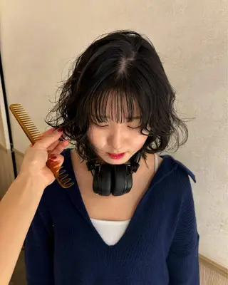 セミロング izumi/ ボブ/パーマのヘアスタイル