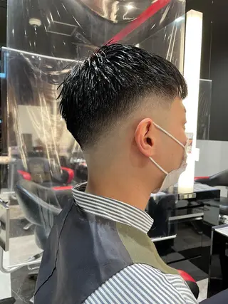 ショート メンズ メンズヘア特化 崎田 成人のヘアスタイル