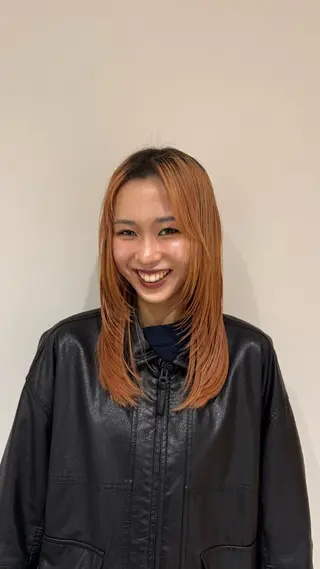 ロング Leina /メンズ 特化/ヘッドスパのヘアスタイル