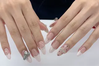 ネイル 大﨑 ななのネイルデザイン