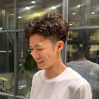 パーマ メンズ ボブレイヤー/ ブリーチ/miyuuのヘアスタイル