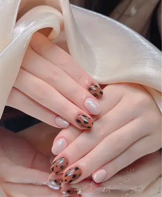 ネイル ソルネイル所属・ソルネイル ナナのネイルデザイン