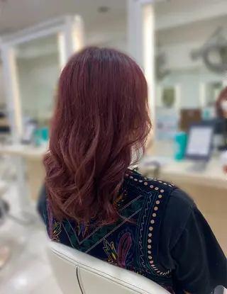 セミロング 透明感カラー🫧 aika🐈のヘアスタイル