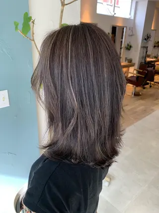 セミロング カラー 船津武俊 フナツタケトシのヘアスタイル