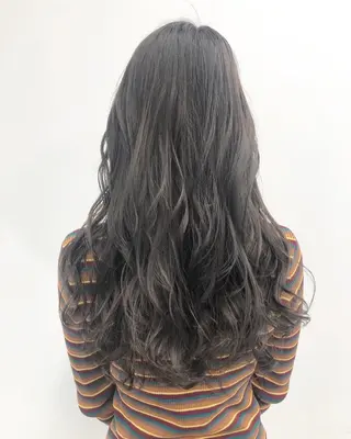 カラー 坂田 洋介のヘアスタイル
