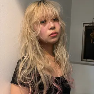 ロング カラー ブリーチ/ベージュ/ ブロンド MIU☆のヘアスタイル