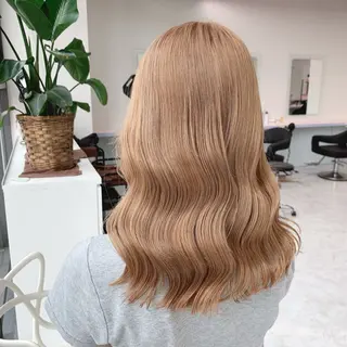 カラー ベージュ・グレー ジュ達人KOJIROのヘアスタイル