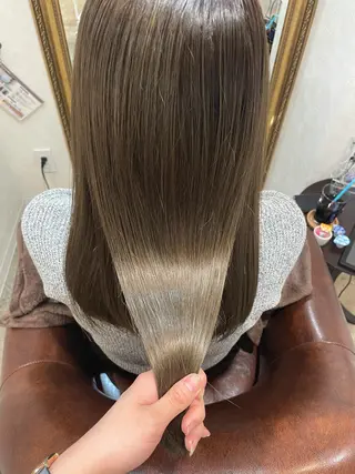 セミロング カラー 透明感カラー💎 AYAのヘアスタイル