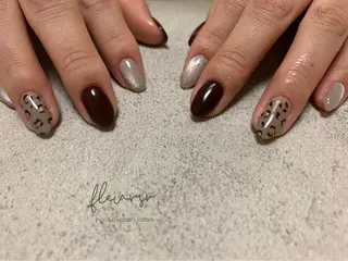 ネイル atore つかさのマツエク・マツパデザイン