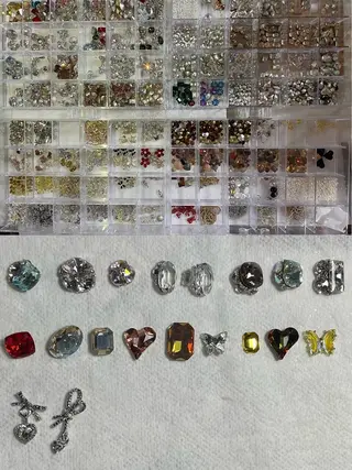 ネイル Yuxi Beauty salon 【ユーシィー ビューティ サロン】所属・ユーシーネイルサロン 池田公園店のネイルデザイン