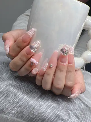 ネイル Lee Nailsのネイルデザイン