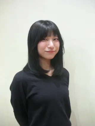 ミディアム 京都/カラー/松野 翔のヘアスタイル