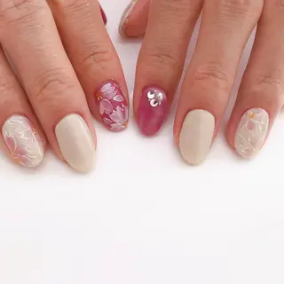 ネイル Hisaka Mikiのネイルデザイン