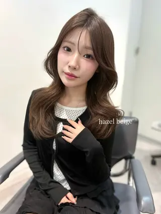 ロング カラー MEI🎀つやカラー 🎀レイヤー🎀渋谷のヘアスタイル