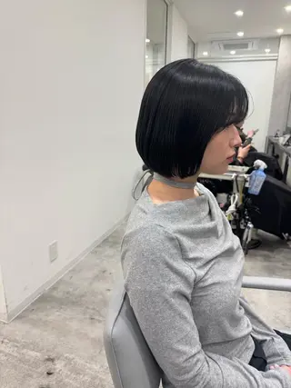 ショート RAISE by_WHITEのヘアスタイル