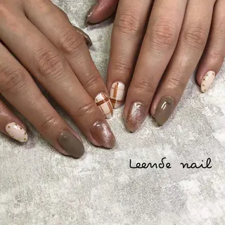 ネイル Leendenail 【リエンダネイル】のネイルデザイン