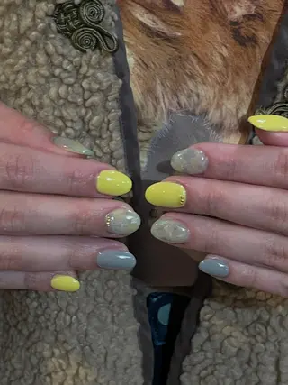 ネイル nagisa ✩︎⡱のネイルデザイン