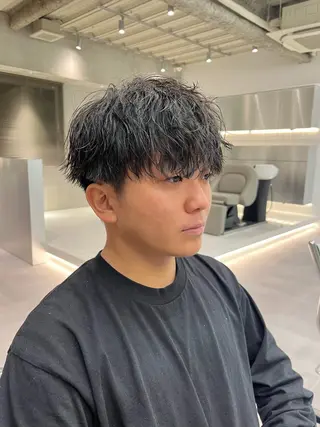 ショート パーマ メンズ soen所属・⚡メンズパーマフ ェードカットTomyのヘアスタイル