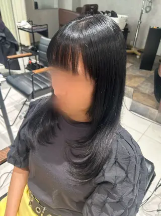 カラー 透明感カラー💙 束感マツエク🪼海月のヘアスタイル