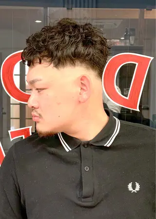 ショート パーマ メンズ DAD　BARBERSHOP所属・三宮メンズカット ヨシイッキのヘアスタイル