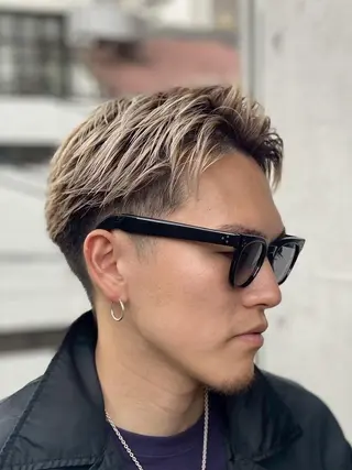 メンズ ARCANAブリーチ レイヤーカット/原宿のヘアスタイル