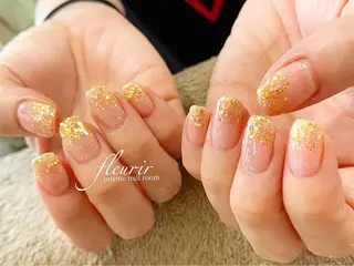 ネイル フルリール 【プライベートサロンのネイルデザイン