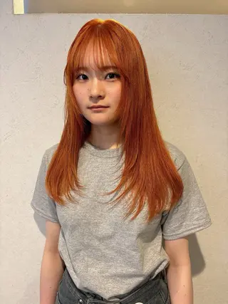 ロング カラー 安藤 ひなたのヘアスタイル